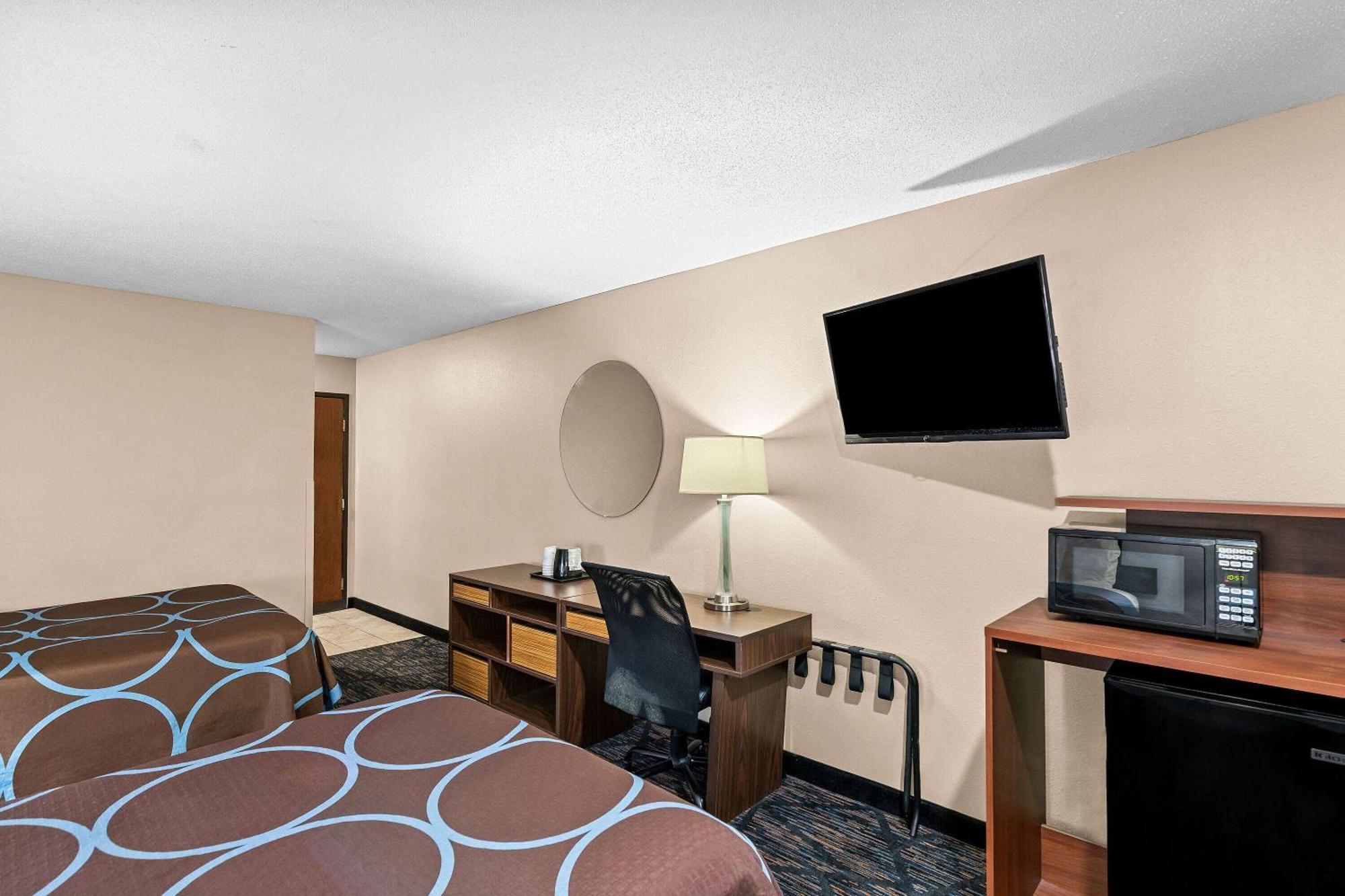 Super 8 By Wyndham Council Bluffs Ia Omaha Ne Area Motell Exteriör bild