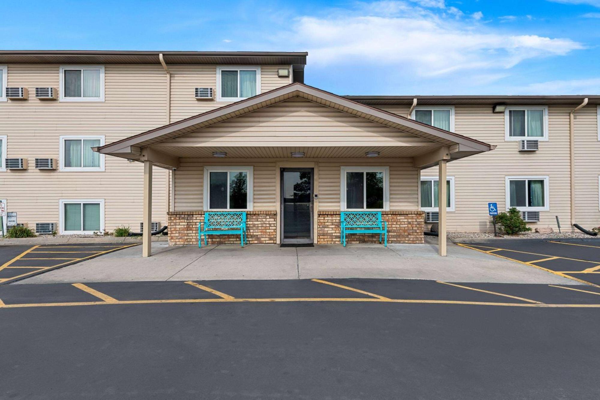 Super 8 By Wyndham Council Bluffs Ia Omaha Ne Area Motell Exteriör bild
